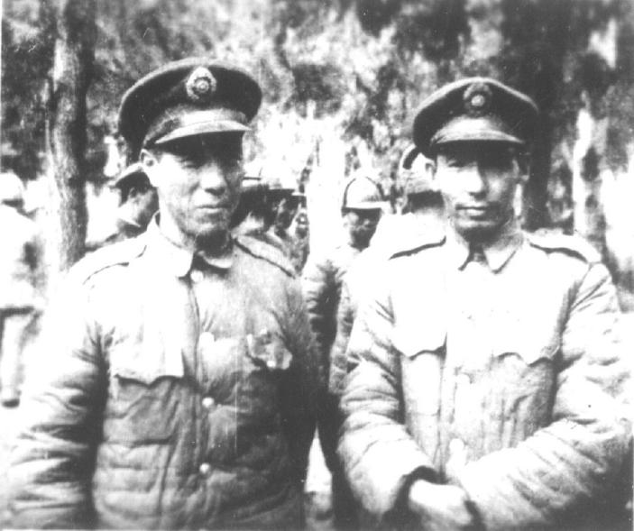 何基沣（左）与张克侠（右）